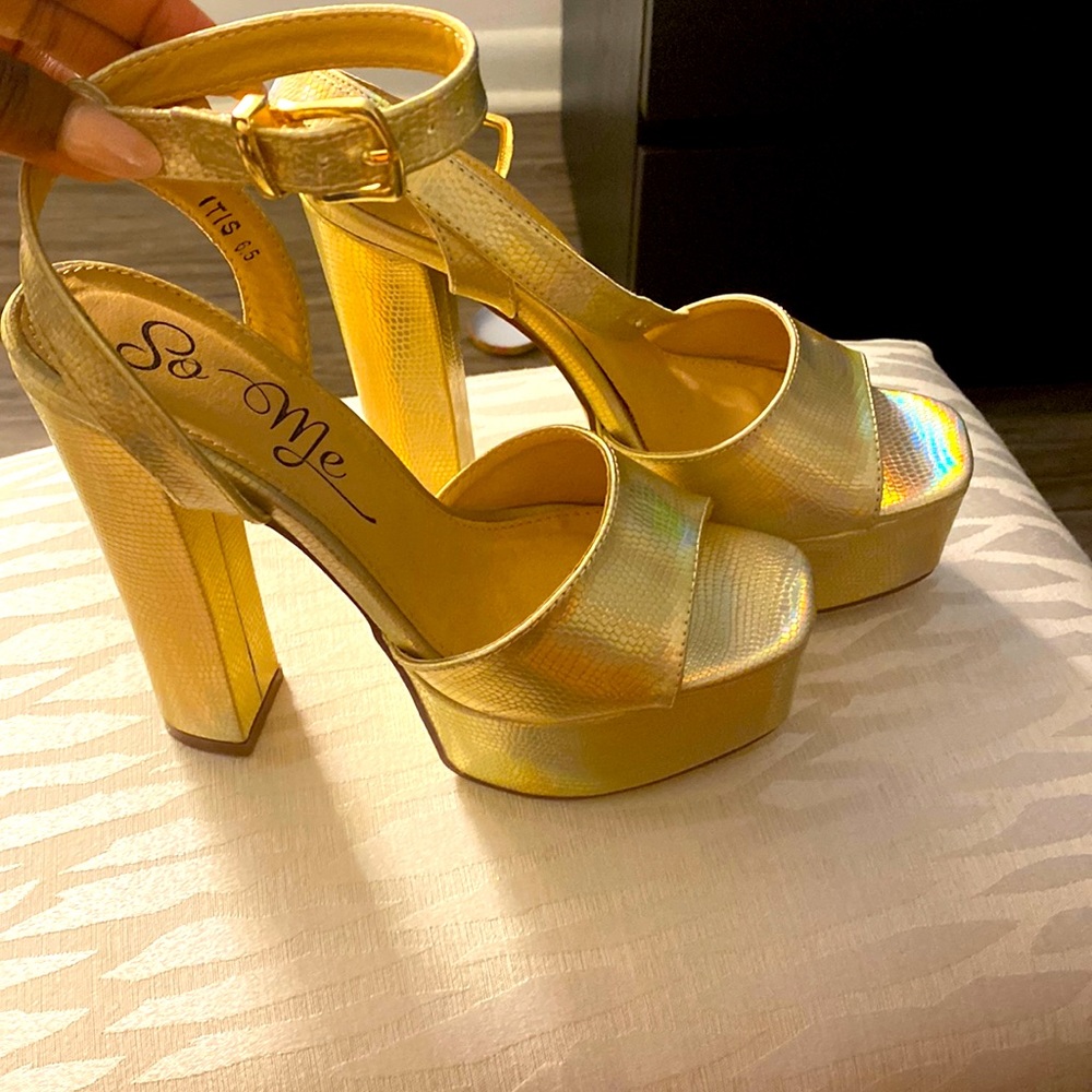 Fashion Nova Platform Heels